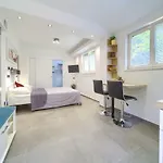 Stolfa Apartment