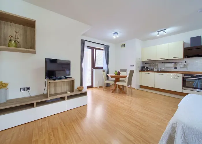 Stolfa Apartment Krk Town